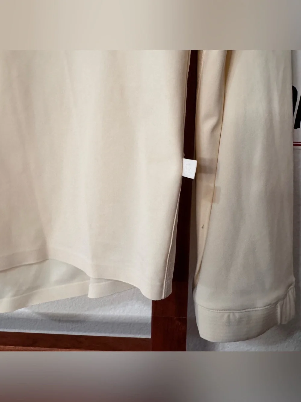 Lululemon Button Down Long Sleeve Top Panel Back Ivory Cream
